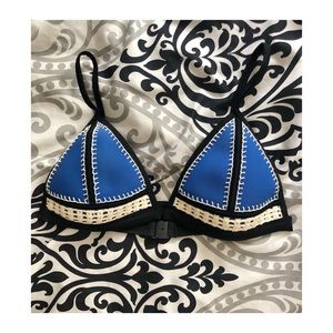Triangl Bikini Top